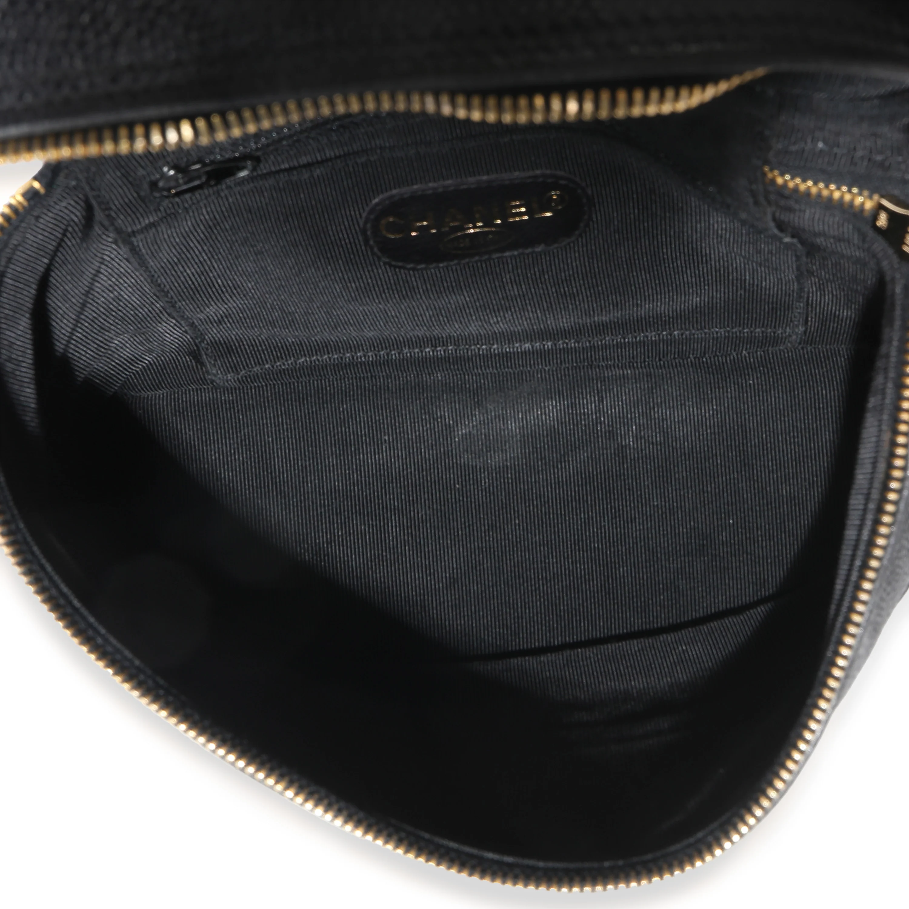 Vintage Black Caviar Triple CC Crossbody Handbag - Image 9