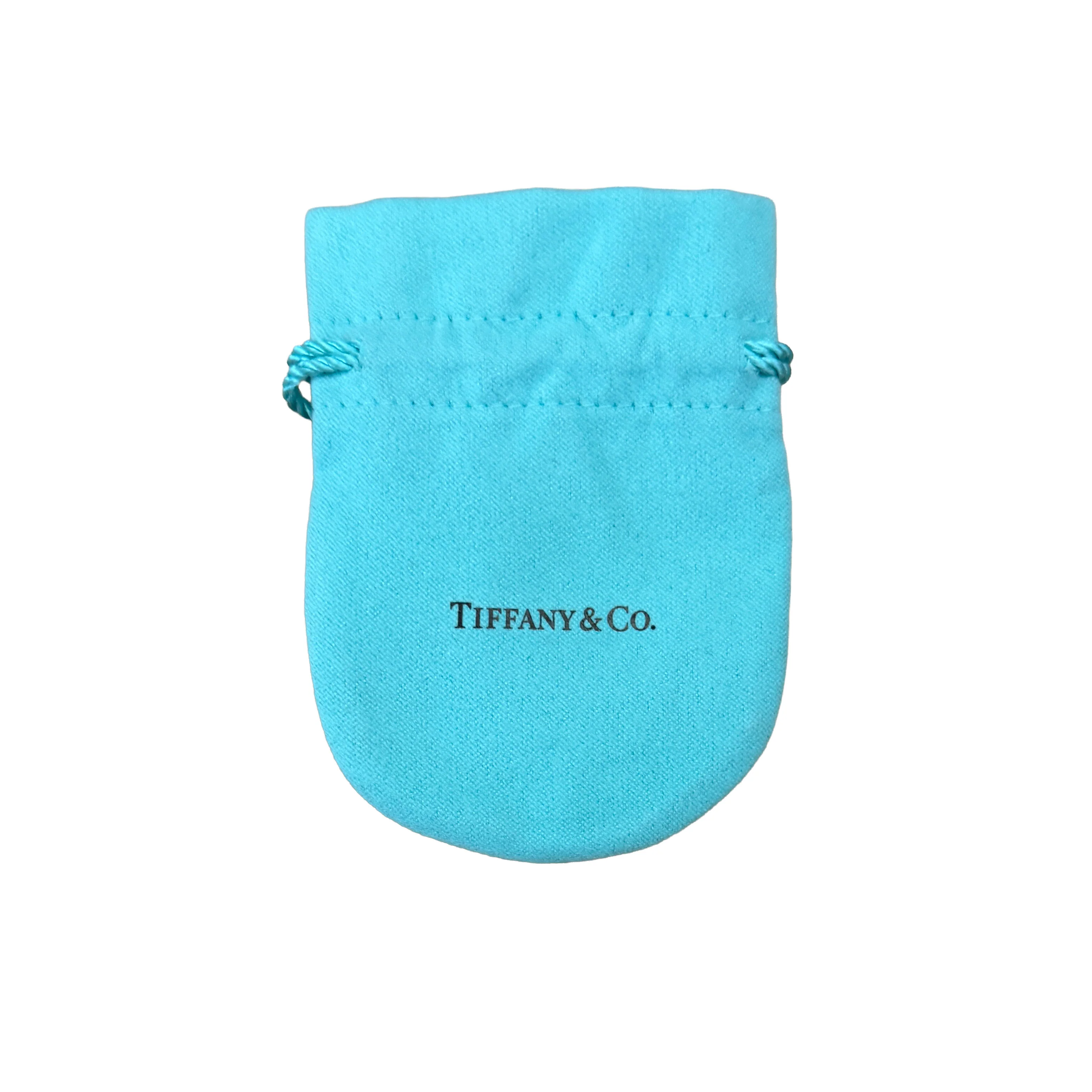 White Gold Diamond Paloma Picasso Graffiti Kiss Pendant - Image 4