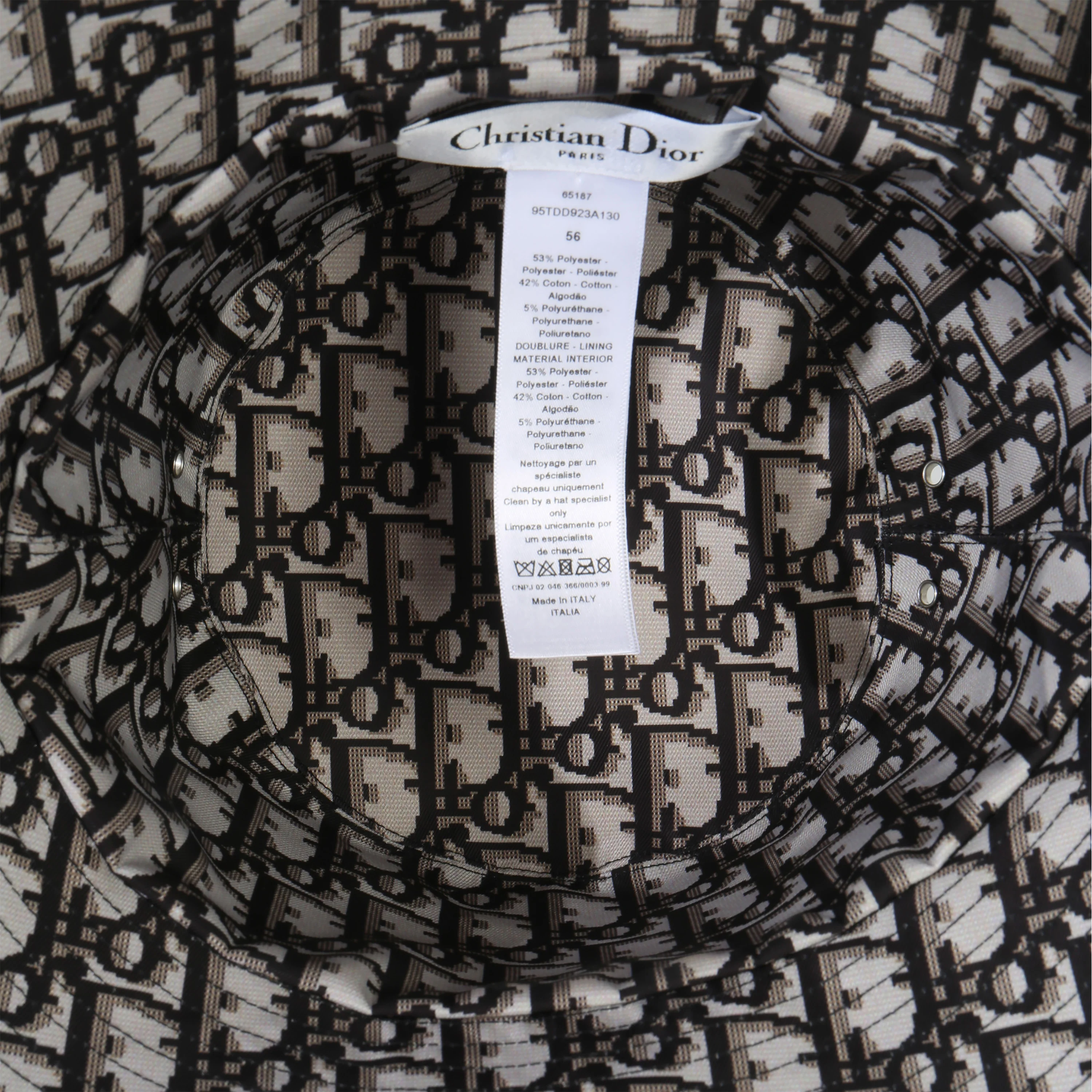 Black Nylon Reversible Teddy Bucket Hat 56 - Image 4